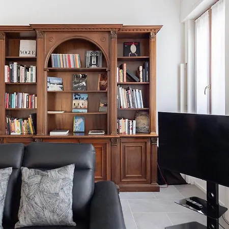 Apartment Close To Duomo Milano Esterno foto